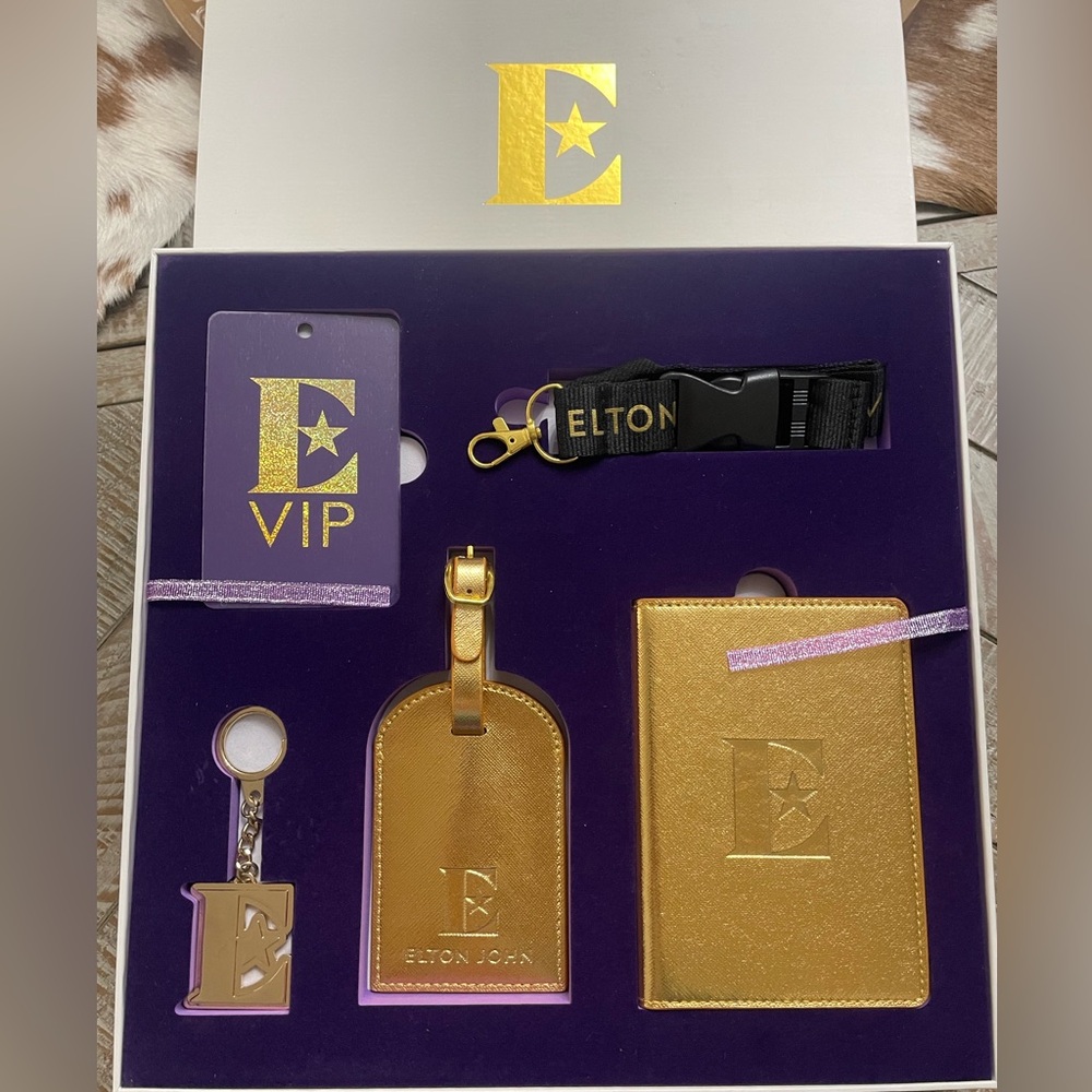 Official Elton John Farewell Yellow Brick Road Tour VIP Gift Set
